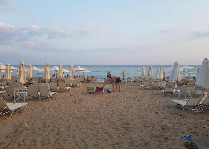 Rustic By The Sea *
